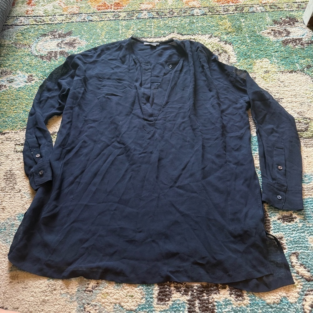 Vince Navy Blue 100% Silk Sheer Long Sleeve Tunic Blouse Size Small - Picture 3 of 8